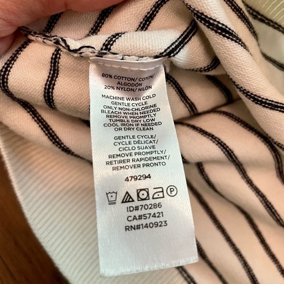 𝅺LOFT Ruffle Sleeve Striped Sweater - Picture 3 of 9